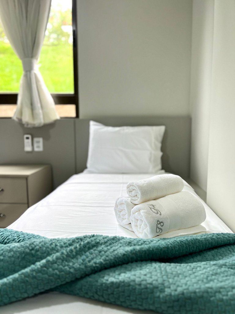 Apartamento 2 quartos luxuoso em Carneiros - T08FL04