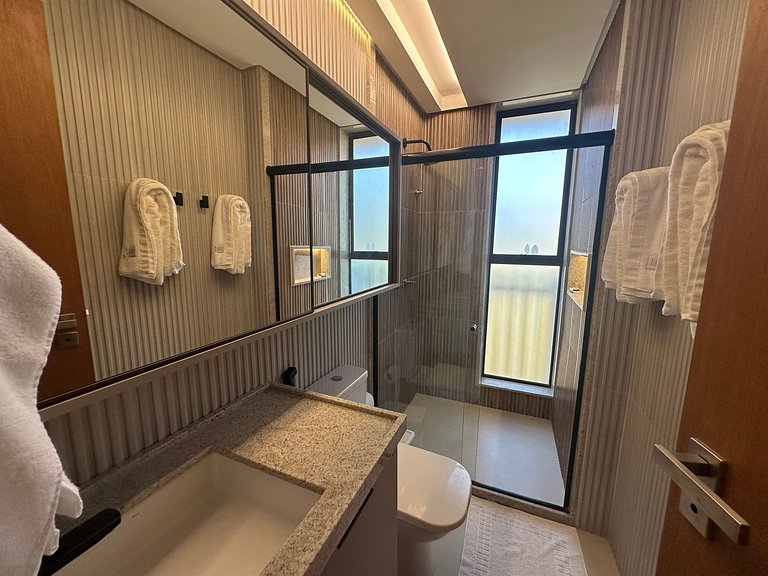 Apartamento 3 quartos com piscina Amura Carneiros